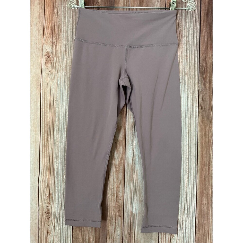 YOGALICIOUS High Waist Capri Size S (Bx 7)